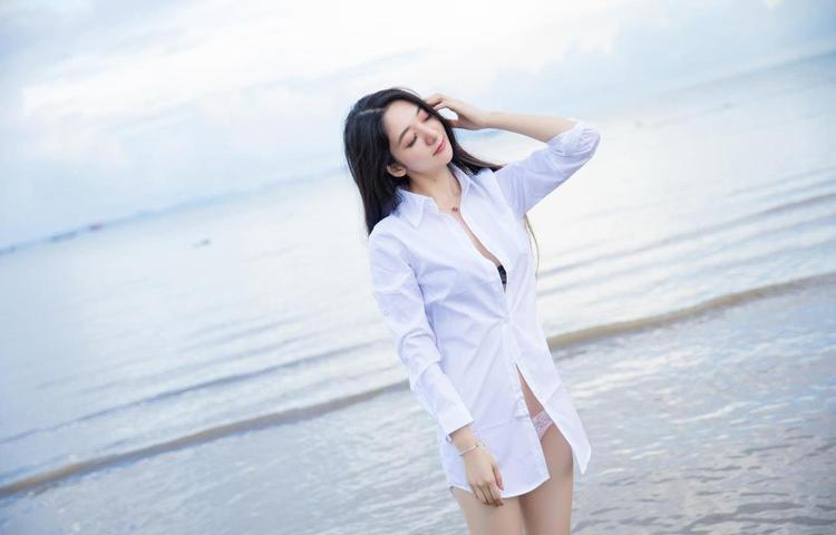 熟女大胆扒开在艺术教育中的价值