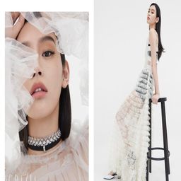 揭秘美女扒开腿背后的文化与现象：你不知道的真相