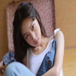 探索《乱女…小芳全集第一集》的背后故事与社会影响