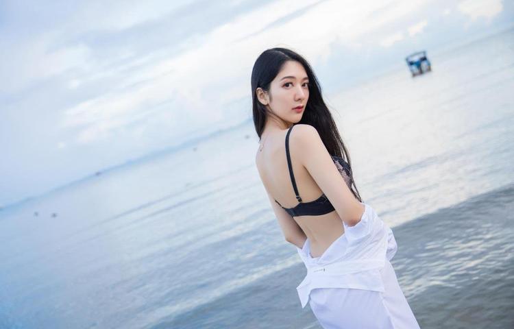 影视作品中的教师形象